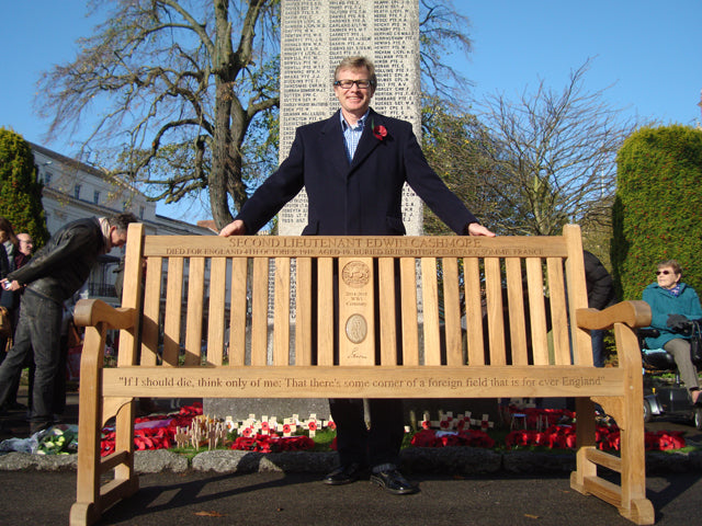 Kenilworth 1.8m memorial bench with central panel - Leicestershire Regiment