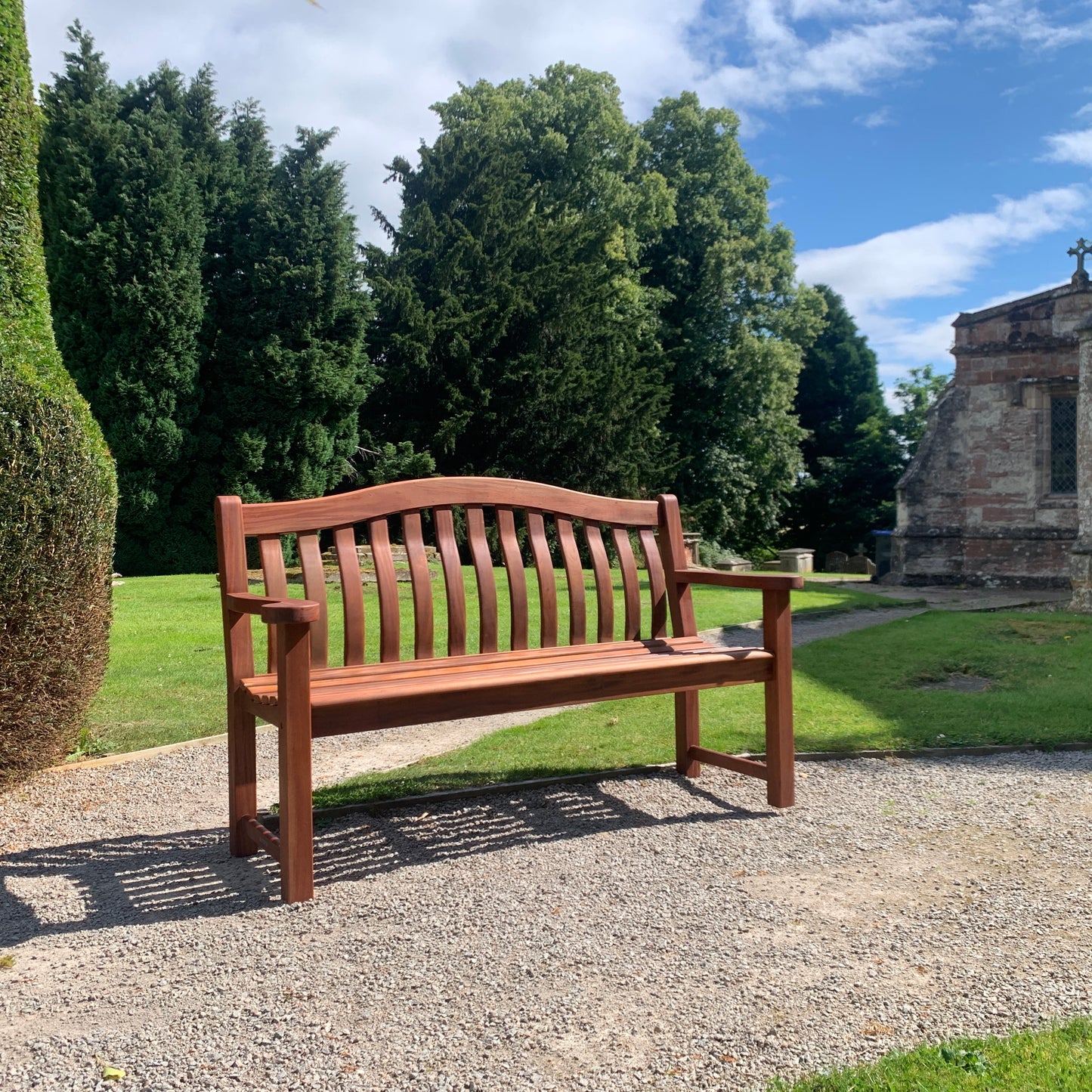 Turnberry Memorial Bench 5ft Cornis + FREE cornis oil