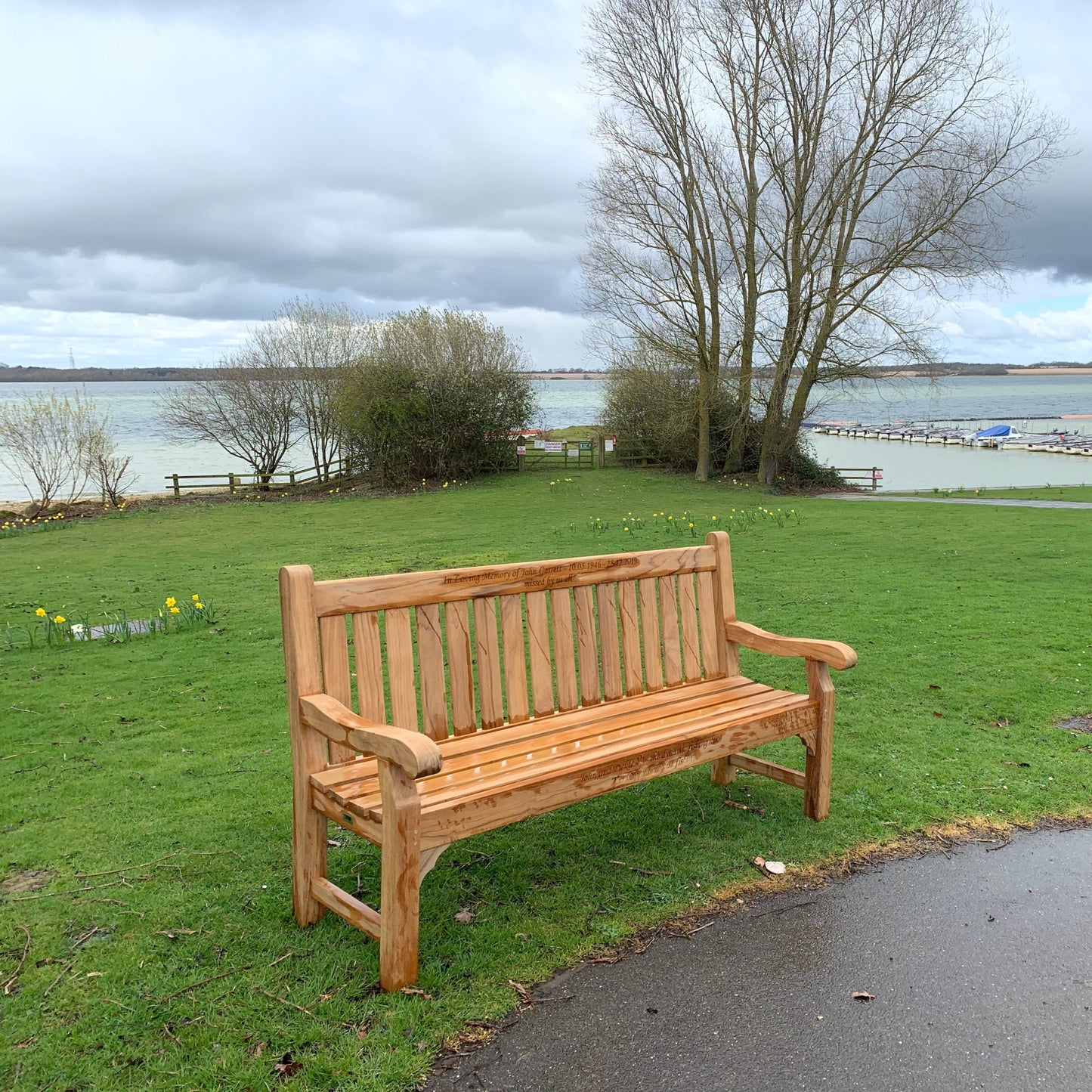 Edinburgh Memorial Bench Teak 6ft